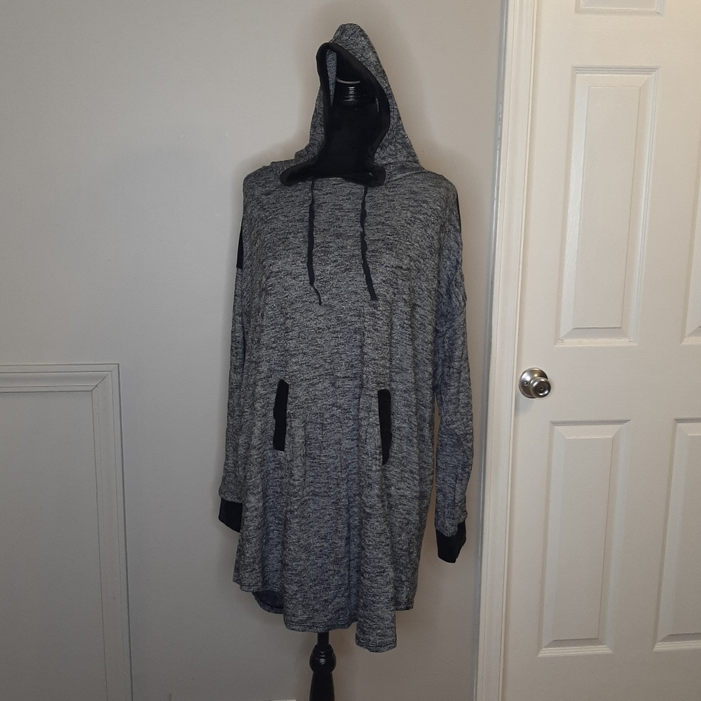 Oversized hoodie